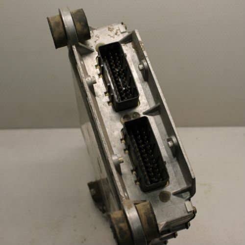 Used Engine Control Module fits John Deere 9300 9200 9300 9400 RE503041 RE503042 RE503043 RE63054 RE71297 RE500294 RE501331 Used Engine Control Module fits John Deere 9300 9200 9300 9400 RE503041 RE503042 RE503043 RE63054 RE71297 RE500294 RE501331