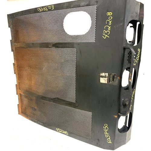 432208 | Engine Grille Cover | John Deere 318D 319D 320D 323D 326D 328D 329D 332D 333D |  | AT376888