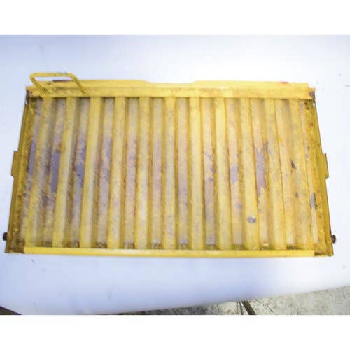 434887 | Engine Grille Cover | New Holland L465 LS140 LS150 LX465 LX485 |  | 86590933