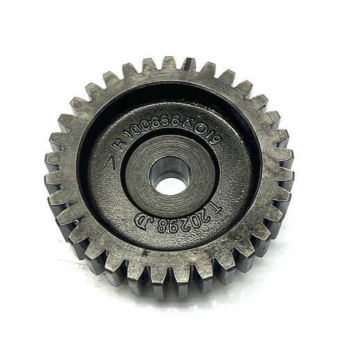 Used Engine Oil Pump Gear fits John Deere 240 250 260 5103 5105 5200 5203 5205 5210 5220 5300 5303 5310 5320 5400 5400N 5403 5420N 5500 5520N R126252 Used Engine Oil Pump Gear fits John Deere 240 250 260 5103 5105 5200 5203 5205 5210 5220 5300 5303 5310 5320 5400 5400N 5403 5420N 5500 5520N R126252