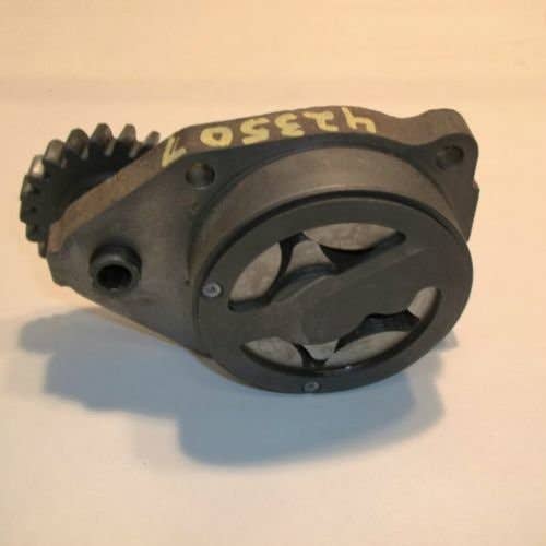 423507 | Engine Oil Pump | Case 60XT 70XT 90XT 95XT 1840 1845C | New Holland LV80 U80 |  | J914005 | J926202 | J937027