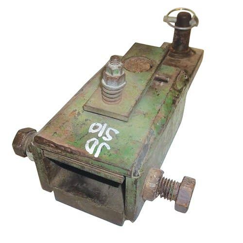 Used Equal Angle Hitch Assembly fits John Deere 350 710 720 820 910 915 916 920 925 926 930 935 936 1207 1209 1217 1219 1380 1424 1525 1600 AE43173