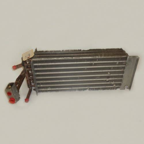 Used Evaporator Core fits Case IH 2144 2166 2188 2344 2366 2388 CPX610 2155 2555 121590A2 121590A3 Used Evaporator Core fits Case IH 2144 2166 2188 2344 2366 2388 CPX610 2155 2555 121590A2 121590A3