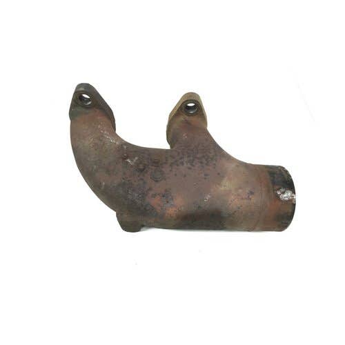 423843 | Exhaust Manifold End | International | Farmall | IH 806 856 2806 2856 |  | 326521R1