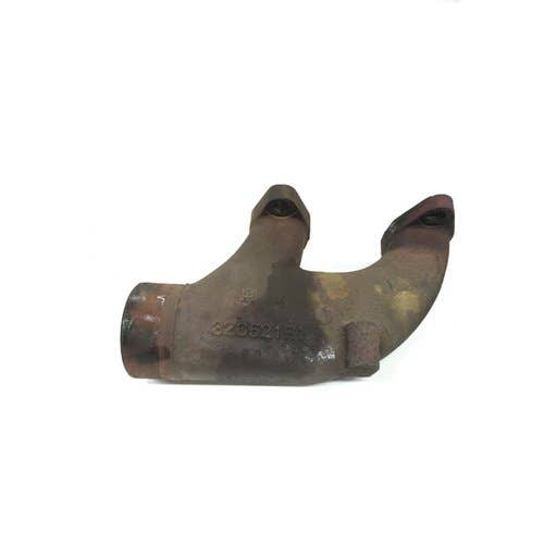 423843 | Exhaust Manifold End | International | Farmall | IH 806 856 2806 2856 |  | 326521R1