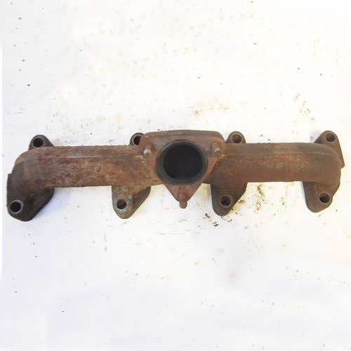 Used Exhaust Manifold fits Deutz BF4M2011 fits Gehl 4640 4840 5640 6640 133572