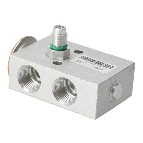 176871 | Expansion Valve | Block | Case IH WDX1002S WDX1101 WDX1202S WDX1701 | New Holland HW300 HW305 HW320 HW340 TR76 TR86 TR87 TR88 TR89 TR96 TR97 TR98 TR99 1116 1118 2450 2550 |  | 9827056 | 620005 | 847015