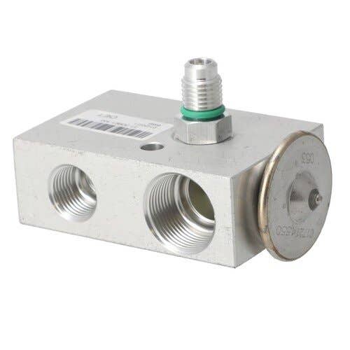 176871 | Expansion Valve | Block | Case IH WDX1002S WDX1101 WDX1202S WDX1701 | New Holland HW300 HW305 HW320 HW340 TR76 TR86 TR87 TR88 TR89 TR96 TR97 TR98 TR99 1116 1118 2450 2550 |  | 9827056 | 620005 | 847015