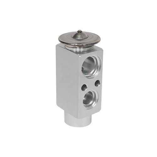 148771 | Expansion Valve | Case IH Farmall 70 Farmall 80 Farmall 90 Farmall 95 | New Holland TD5050 |  | 84402855 | 84402855 | 84402855