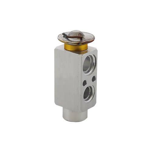 193581 | Expansion Valve | Fendt 712 Vario 714 Vario 716 Vario 718 Vario 818 Vario 820 Vario 822 Vario 824 Vario 918 920 924 |  | 323303S | F524.550.050.010 | 8486364 | 3660853C2 | AL207288 | F5245500500 | 8486364 | 70.321.02.069 | F816.550.050.010