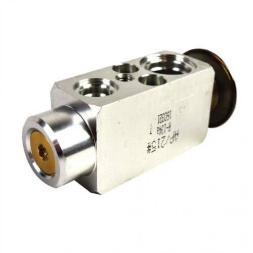 157773 | Expansion Valve | John Deere 5310 5320 5325 5400 5420 5510 5520 5525 6200 6200L 6215 6300 6300L 6400 6400L 6405 6415 6500 6500 6500L 6505 6715 7200 7400 7505 7600 7700 7800 |  | AL77579 | AL160645 | RE62137 | AT275040
