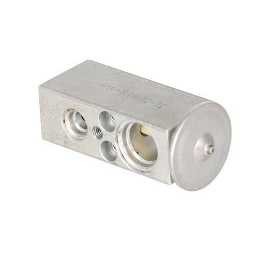 117589 | Expansion Valve | John Deere TC44 TC44 TC54 300 300 310 315 315 410 444H 444H 450 510 510 550 550 644 644 650 650 670 670 672 672 700 710 710 750 750 770 770 772 772 850 850 5200 5210 5300 5310 5400 5410 5500 |  | RE57575 | RE283957 | 904-1860