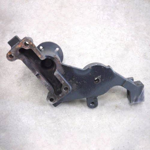 441487 | Fan Bracket Assembly | Kubota M6-131 M6-141 M126 M126GX M126X M135 M135GX V6108 |  | 1G410-74032 | 1G410-74033