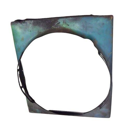 434015 | Fan Shroud | John Deere 2840 3030 3120 3130 |  | T28424