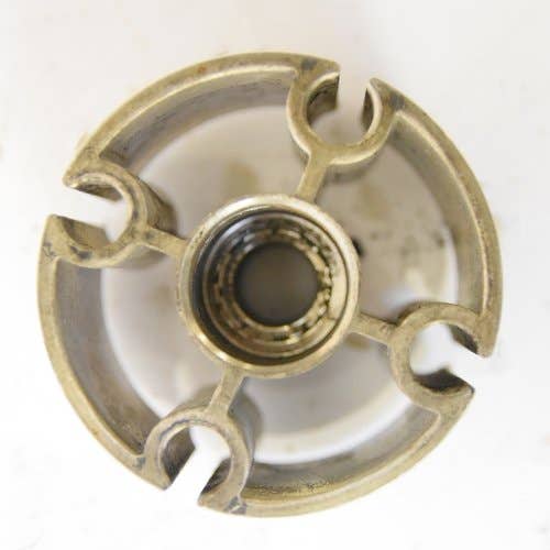 437107 | Fan Spacer | Case SR200 SR210 SR220 SR240 SR250 SV250 SV280 SV300 TR270 TR310 TR320 | New Holland C227 C232 C238 L221 L223 L225 L228 L230 |  | 84373345 | 84373345