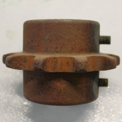 411470 | Feeder House Chain Sprocket | John Deere C670 CTSII T550 T560 T660 T670 W540 W550 W650 W660 9410 9450 9510 9510 SH 9550 9550 SH 9560 9560 SH 9610 9640 9650 9650 9650 CTS 9660 9660 9660 CTS 9680 9780 |  | H159614