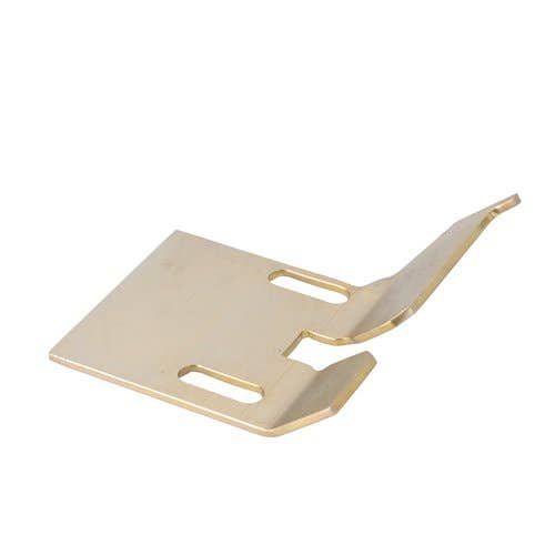 168125 | Feeder House Chain Stripper Plate - Left Hand | Case IH 7120 7230 7240 8120 8230 8240 9120 9230 9240 |  | 48001318 | 84470466 | 47778350 | 84158109