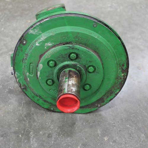 Used Feeder House Reverser Gear Box Assembly fits John Deere CTS 9400 9410 9500 9510 AH156053 H166216 H149505 AH159233 Used Feeder House Reverser Gear Box Assembly fits John Deere CTS 9400 9410 9500 9510 AH156053 H166216 H149505 AH159233