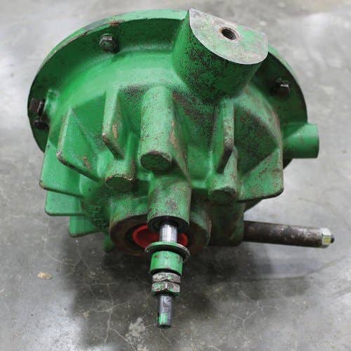 404361 | Feeder House Reverser Gear Box Assembly | John Deere CTS 9400 9410 9500 9510 |  | AH156053 | H166216 | AH159233 | H149505