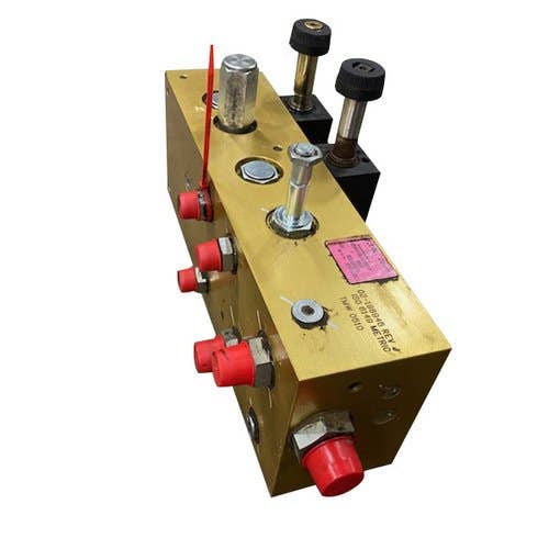 442176 | Feeder Lateral Tilt Valve | Case IH 5130 5140 6130 6140 7130 7140 7230 7240 8230 8240 9230 9240 |  | 84300160
