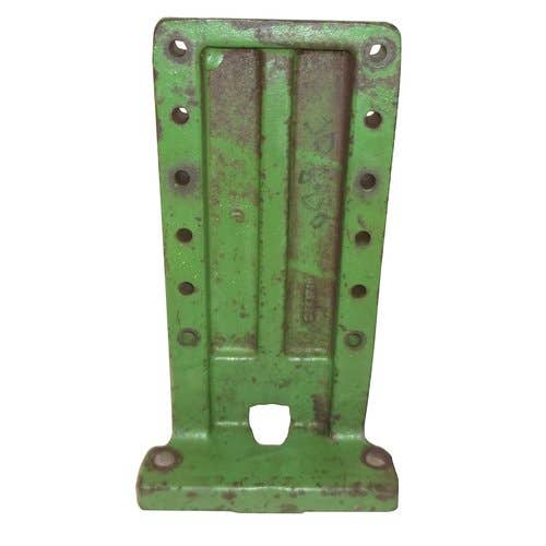 498883 | Fender Bracket | John Deere 4520 4620 5020 6030 |  | R43396 | R42896