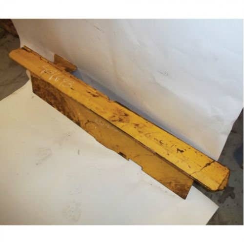 431643 | Fender | RH | John Deere 6675 7775 | New Holland L160 L170 L565 LS160 LS170 LX565 LX665 |  | MG86508875 | 86591128 | 86508875