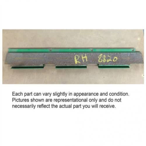 Used Filler Plate RH fits John Deere 8820 H117623 H99889 Used Filler Plate RH fits John Deere 8820 H117623 H99889