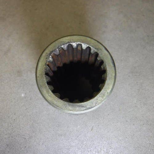 410379 | Final Drive Coupler | John Deere CTS 6650 6750 6850 6950 7200 7300 7400 7500 7700 7800 9400 9410 9450 9500 9510 9550 9560 9600 9610 9640 9650 9660 9680 9750 9860 |  | H165510 | H133230