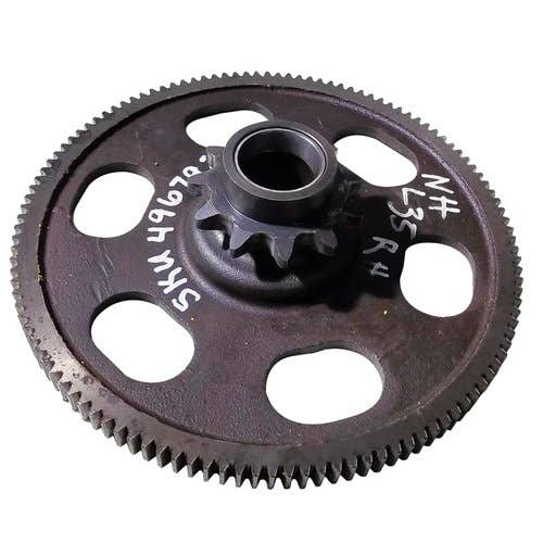 Used Final Drive Gear fits New Holland L778 L779 606861 Used Final Drive Gear fits New Holland L778 L779 606861