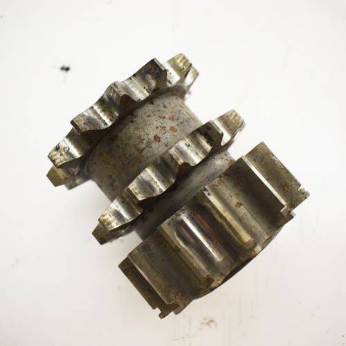 433374 | Final Drive Sprocket | Bobcat 540 542B 543 553 641 642 642B 643 |  | 6714469
