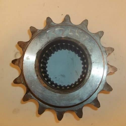 Used Final Drive Sprocket fits Gehl SL7600 V400 7600 7610 7710 7800 7810 136111 Used Final Drive Sprocket fits Gehl SL7600 V400 7600 7610 7710 7800 7810 136111