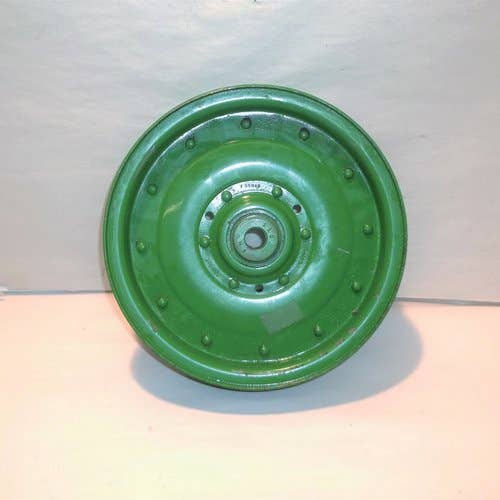 454636 | Flanged Idler Pulley | John Deere C670 CTS CTSII S550 S650 S660 S670 S670HM S680 S680HM S690 S690HM S760 S770 T550 T560 T660 T670 W540 W550 W650 W660 740 740 6602 6610 6620 6620 SH 6622 6650 6710 6750 6810 6850 6910 6950 7440 7445 |  | AH94450