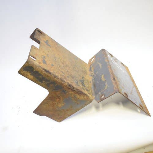 434880 | Floor Cover Plate | John Deere 4475 5575 | New Holland L140 L150 L465 LS140 LS150 LX465 LX485 |  | MG9844212 | 86590895 | MG86590895 | 9844212