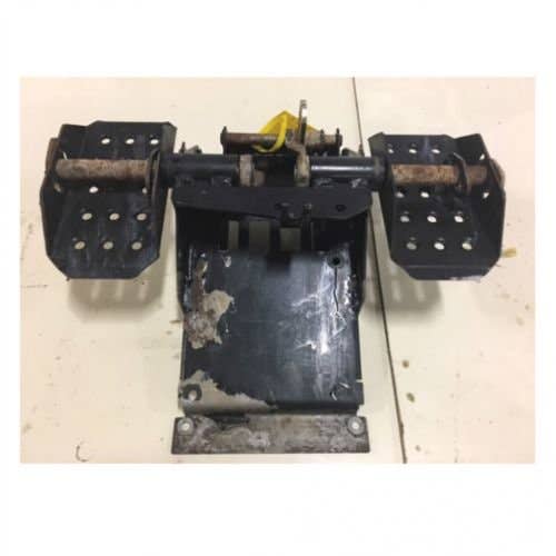 431831 | Foot Control Assembly | John Deere 240 250 |  | KV15572 | KV26788 | KV25529 | KV25786