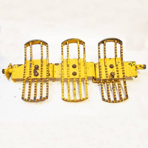 Used Foot Control Assembly fits Mustang 342 090-30303 090-32322 200-32513 Used Foot Control Assembly fits Mustang 342 090-30303 090-32322 200-32513