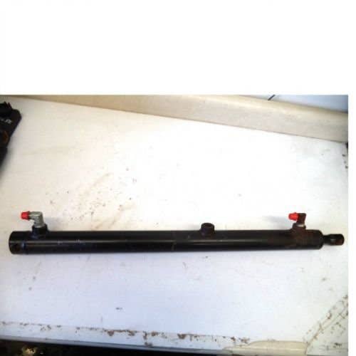 Used Fore and Aft Cylinder fits Case IH 2142 2152 2162 fits Macdon D50 D60 D65 FD70 137458 87585285