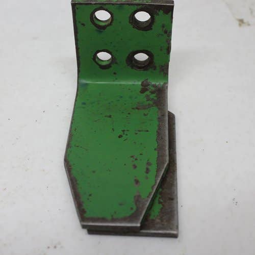 434952 | Front Battery Box Support - Right Hand | John Deere 4020 |  | AR32501