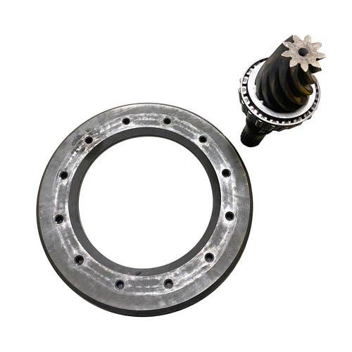 438432 | Front Differential Ring Gear and Pinion | John Deere 8570 8770 9120 9200 |  | RE50729 | R116009 |  R113708