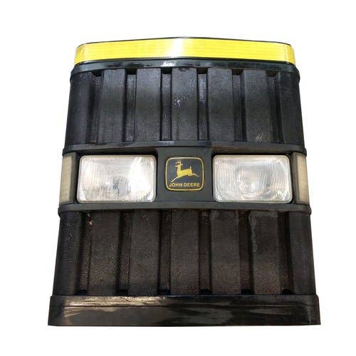 Used Front Grille Assembly fits John Deere 7200 7210 7400 7410 7510 R114897 R111367 R113173