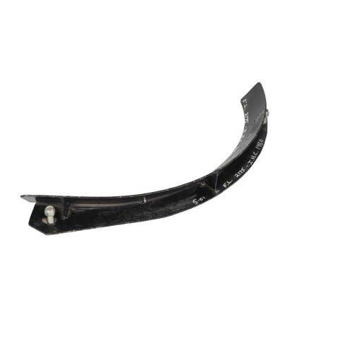 103104 | Front Lip | International | Farmall | IH 1440 1460 |