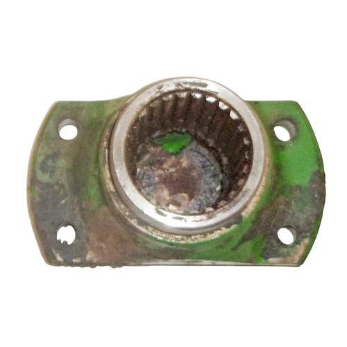 457655 | Front PTO Drive Shaft Yoke | John Deere 7600 7610 7630 7700 7710 7720 7730 7800 7810 7815 7820 7830 7920 7930 |  |  RE61882