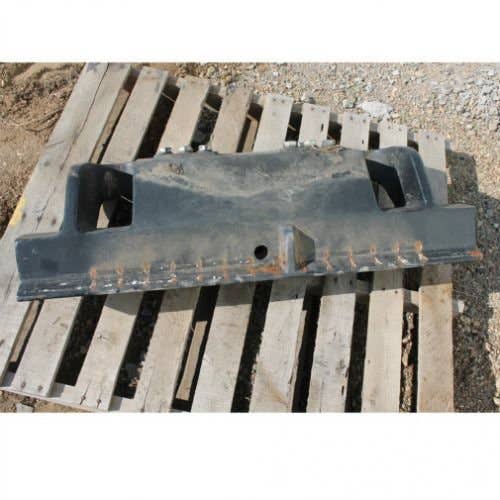 432696 | Front Weight Bracket | Case IH Magnum 235 Magnum 260 Magnum 290 Magnum 310 Magnum 315 Magnum 340 Magnum 370 |  | 84232531