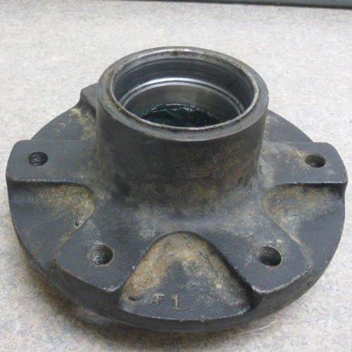 401104 | Front Wheel Hub | 6 Bolt | Allis Chalmers 6060 6070 |  | 70263039