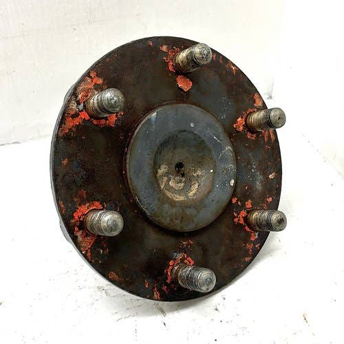 442542 | Front Wheel Shaft / Hub | Kubota B2150 B8200 B9200 |  | 67121-56833 | H6710-56800