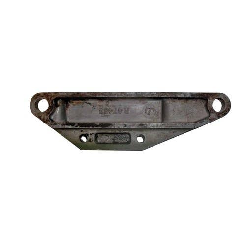 430439 | Fuel Filter Support | John Deere 4000 4020 4040 4050 4230 4320 4520 4620 5010 5020 5200 5400 6030 6600 6620 6620 SH 7020 7700 |  | R47433