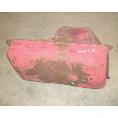 433116 | Fuel Tank | International | Farmall | IH 560 660 706 856 2706 2856 |  | 368780R93 | 66305C92