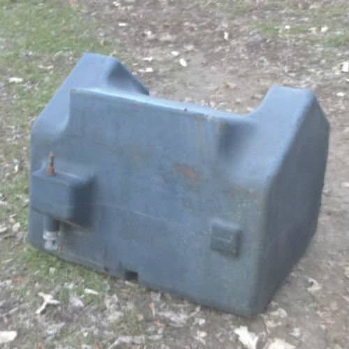 499555 | Fuel Tank | International | Farmall | IH 1086 1486 1586 3388 3588 3788 |  | 72904C92 | 103938C3