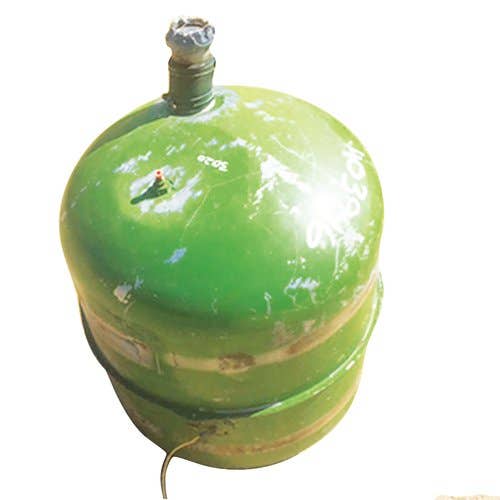 403946 | Fuel Tank | John Deere 3010 3020 |  | AR39586