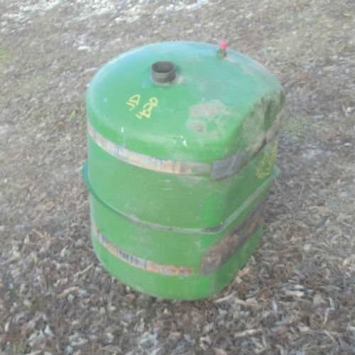 499871 | Fuel Tank | John Deere 600 600 4000 4010 4020 |  | AR39587