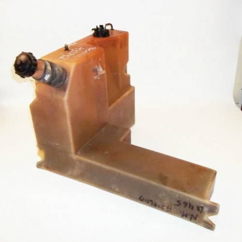 431742 | Fuel Tank | John Deere 4475 5575 | New Holland L140 L150 L465 LS140 LS150 LX465 LX485 |  | MG86501111 | 86501111